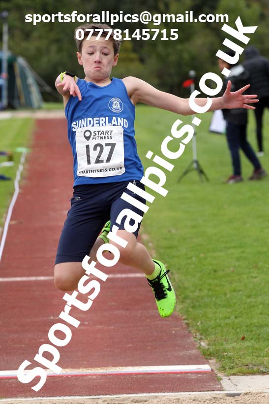 Long jump, NECAA Open Meeting, Morpeth, Sunday, September 27th. David T. Hewitson/Sports for All Pics